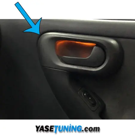 Opel Corsa C kapı kolu çerçevesi, plasiği