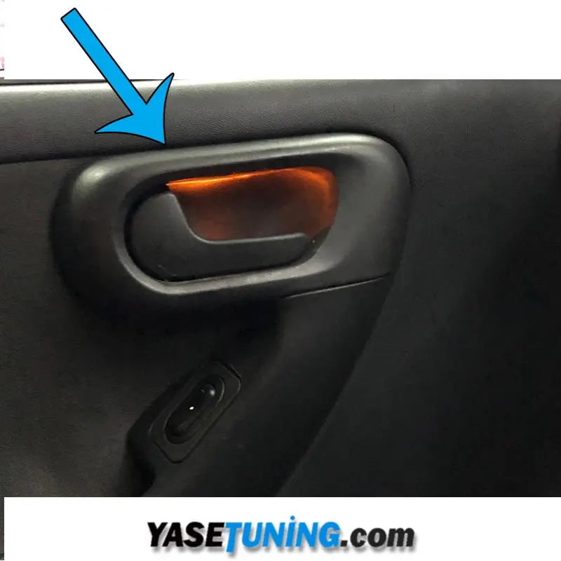 Corsa C Sol kapı kolu çerçevesi iç plastik